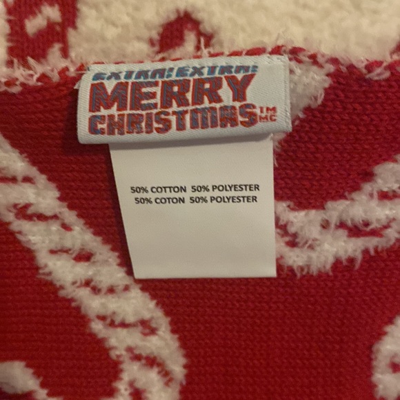 NWT Extra! Extra! Merry Christmas Candy Cane Throw Blanket - Picture 3 of 3